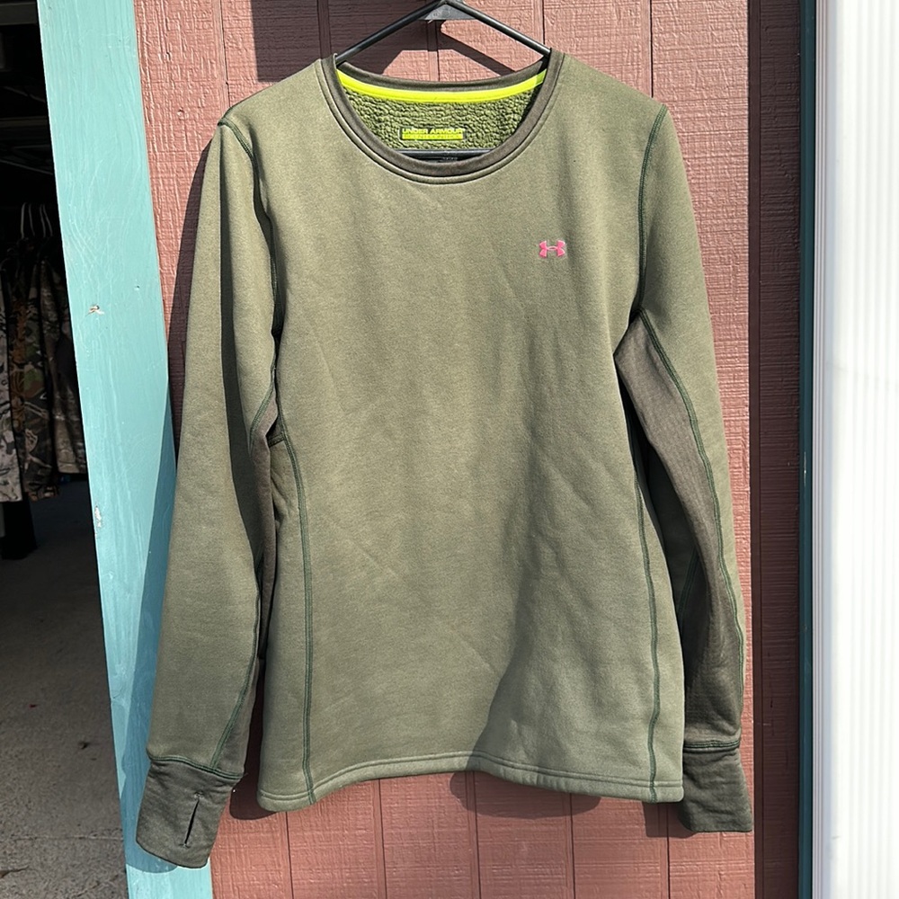 Under Armour hunting sweatshirt